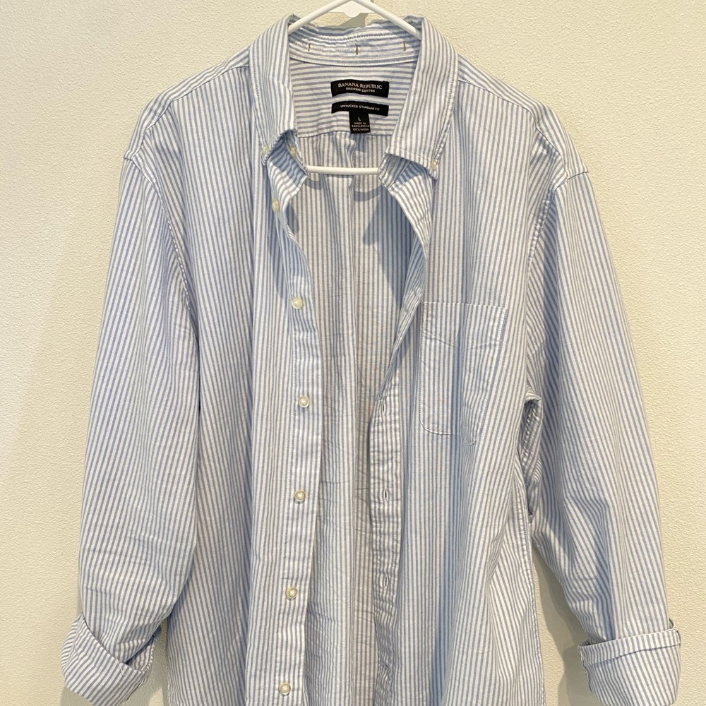 Men’s shirt. Size L